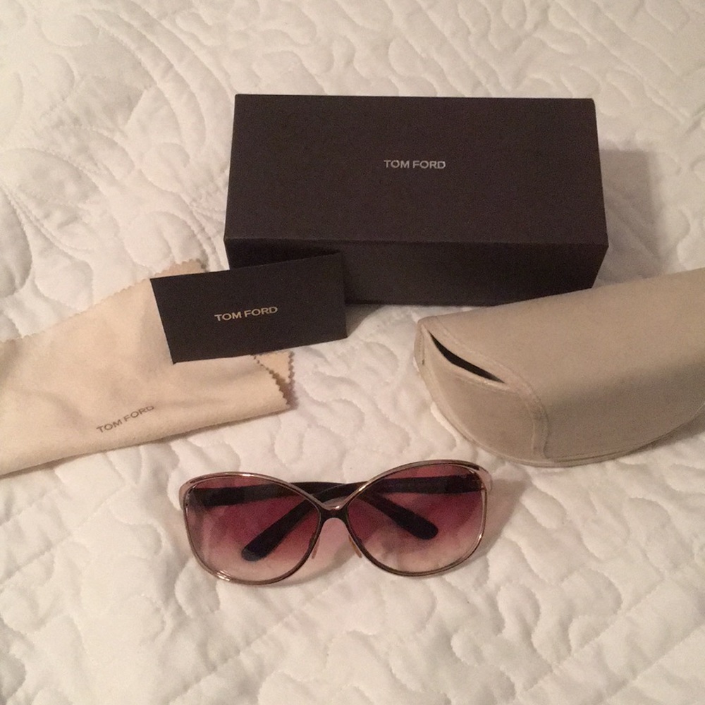TOM FORD SUNGLASSES